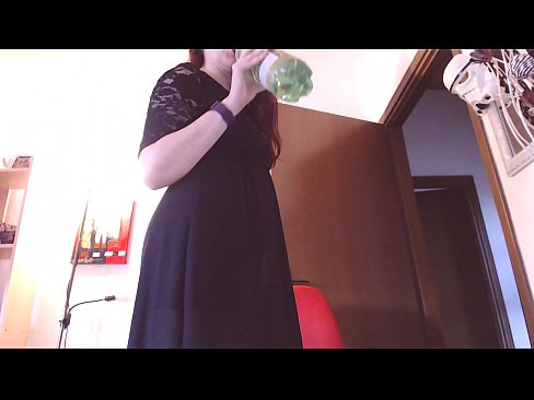 ❤️ Pokorni rob koji voli prljave i sočne gaćice primoran je da masturbira nakon što pogleda ovaj video! Tvrdi porno kod nas ☑
